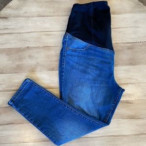 Maternity jeans